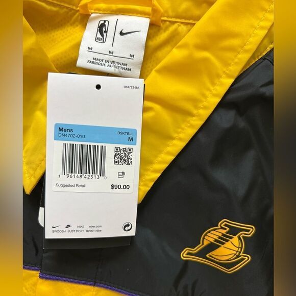 Nike Los Angeles Lakers Courtside Loose Fit Black Jacket - Picture 8 of 13